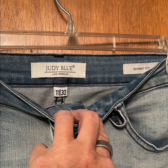 Judy Blue Light Wash Skinny Jeans - Picture 2 of 5